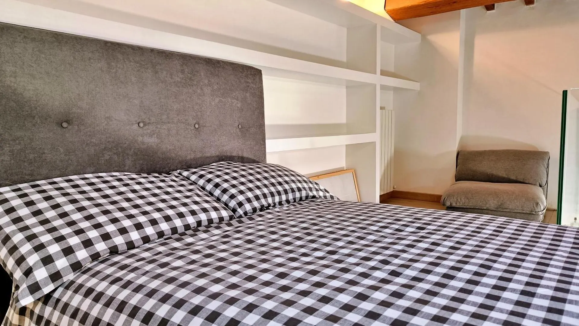 Апартаменты Loft Fiorenzuola Перуджа