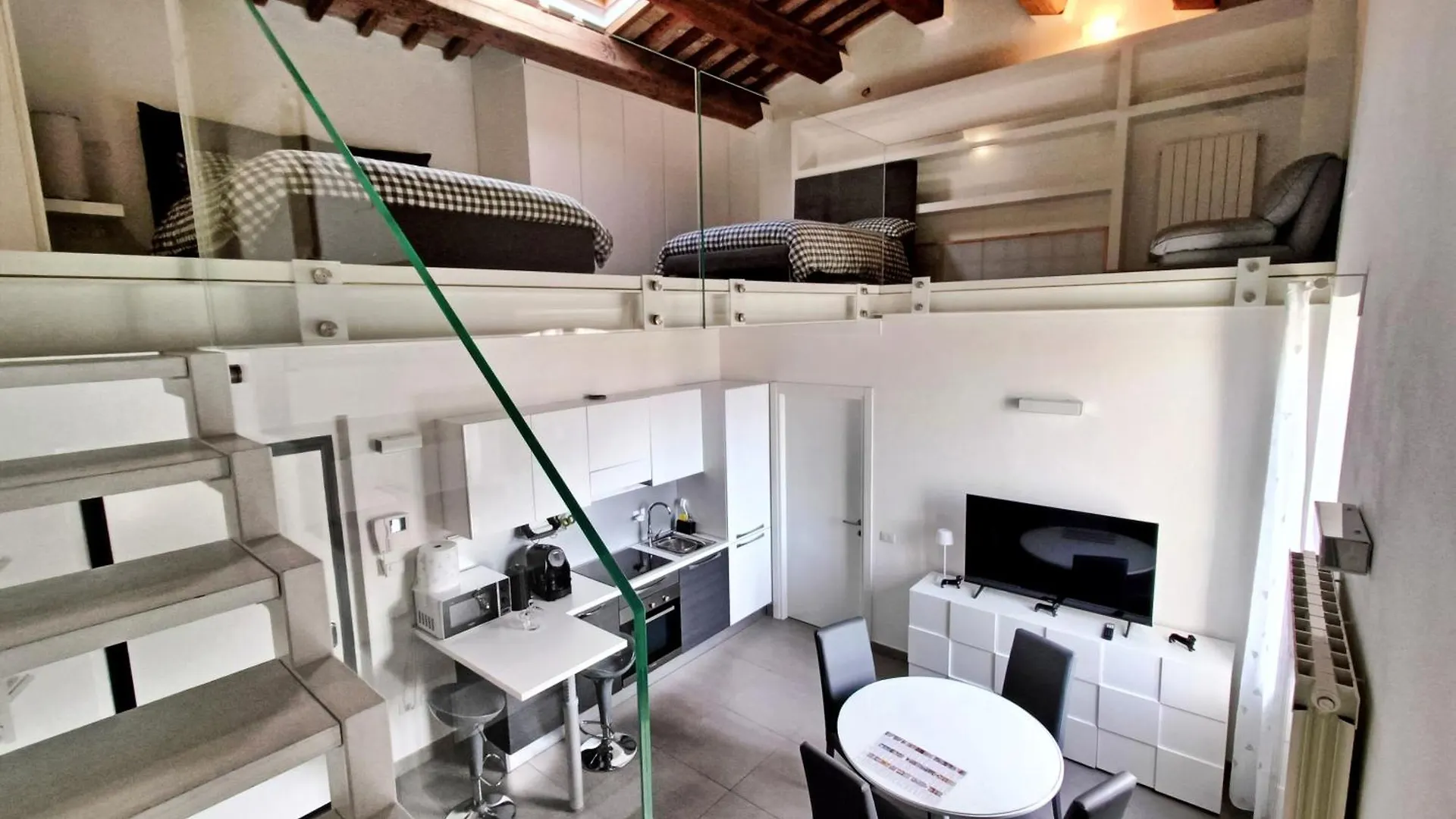 Loft Fiorenzuola Перуджа